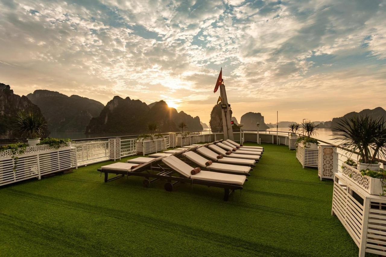 Aquamarine Premium Cruise Hotell Ha Long Eksteriør bilde